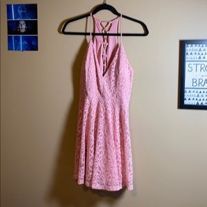 🐆NWT Pink lace dress🐆